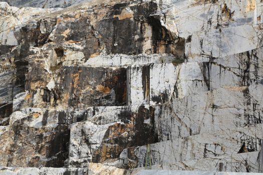How to Identify High-Quality Carrara quartz: Expert Guide